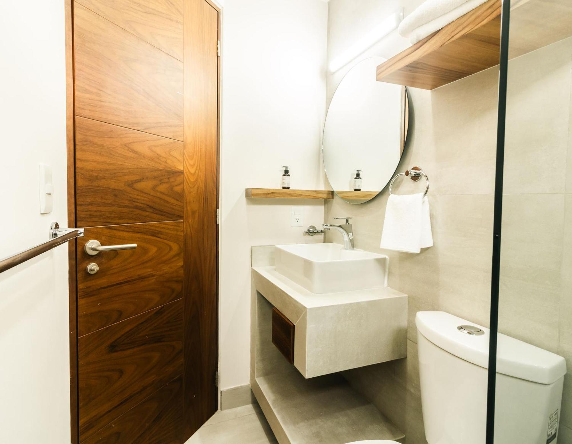 Xoza Hotel Urban Escape Cancún Exteriör bild